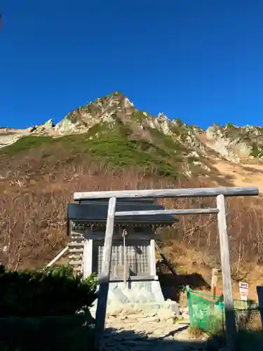 信州駒ヶ岳神社の本殿