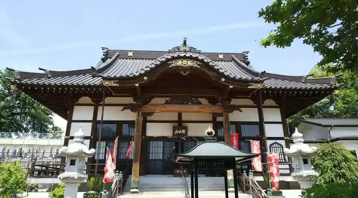 性蓮寺の本殿・本堂
