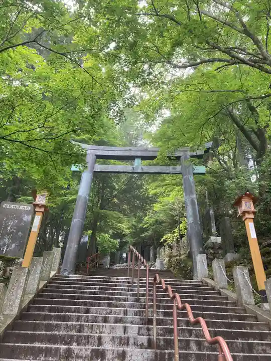 武蔵御嶽神社(東京都)