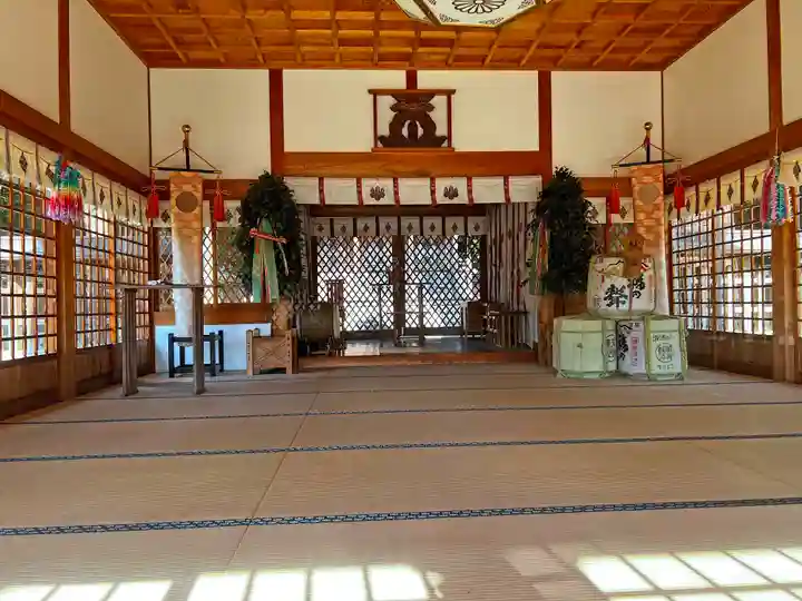 比自岐神社の本殿・本堂