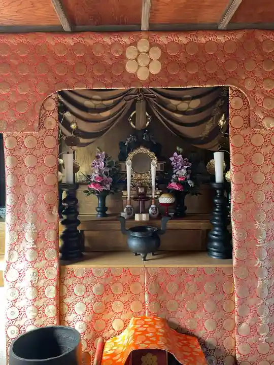 浩妙寺の{uncategorized: "未分類", other: "その他", undefined: "問題あり", building: "その他建物", grave: "お墓", sacred_gate: "鳥居", guardian: "狛犬", statue: "像", buddha: "仏像", history: "歴史", nature: "自然", garden: "庭園", animal: "動物", pagoda: "塔", temizu: "手水舎", mountain_gate: "山門・神門", sanctuary: "本殿・本堂", subordinate: "末社・摂社", art: "芸術", scenery: "景色", jizo: "地蔵", ema: "絵馬", goshuin: "御朱印", omikuji: "おみくじ", items: "授与品その他", amulet: "お守り", goshuincho: "御朱印帳", eats: "食事", festival: "お祭り", votive_dance: "神楽", shichigosan: "七五三参", wedding: "結婚式", experience: "体験その他", initially: "初詣", around: "周辺", anti_infection: "感染症対策"}