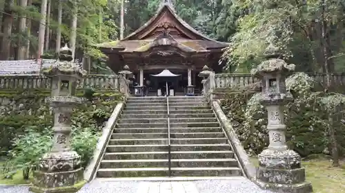 宝積山光前寺の本殿