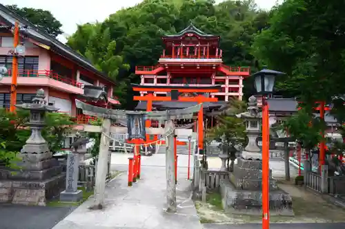 草戸稲荷神社の建物その他