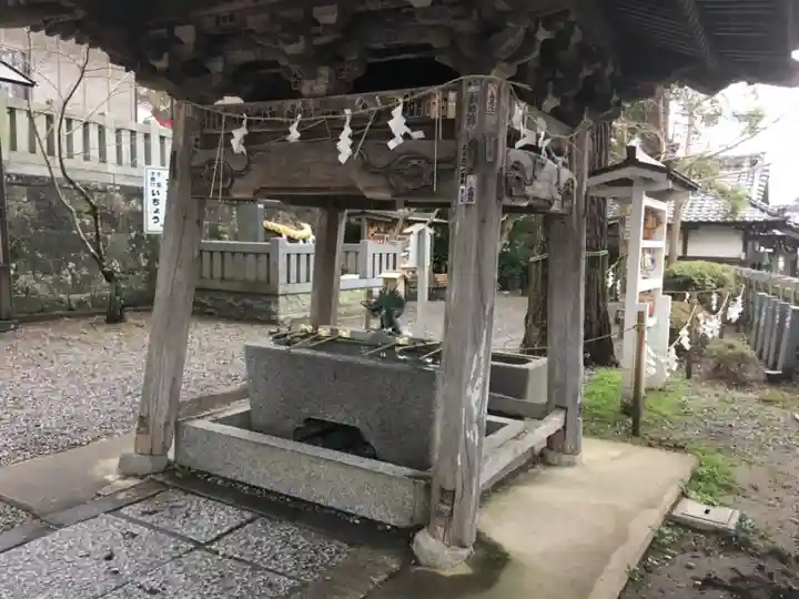 玉前神社の手水舎