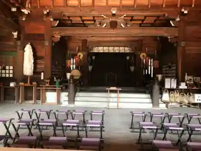 竈山神社の本殿・本堂