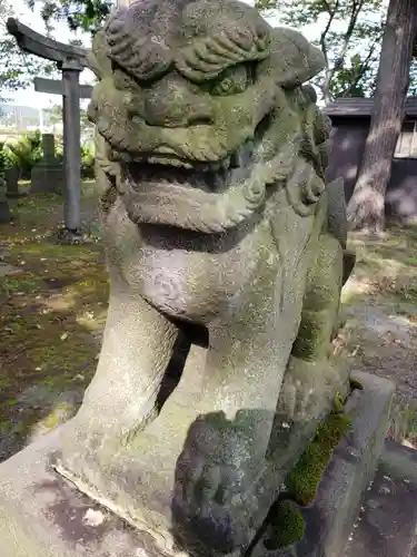 白山神社の狛犬