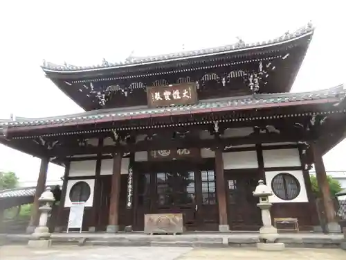 弘福寺の本殿・本堂