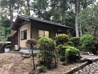 天智天皇陵(山科陵)のその他建物