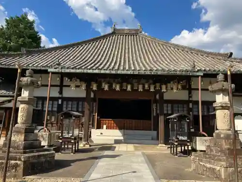 八事山 興正寺の本殿・本堂