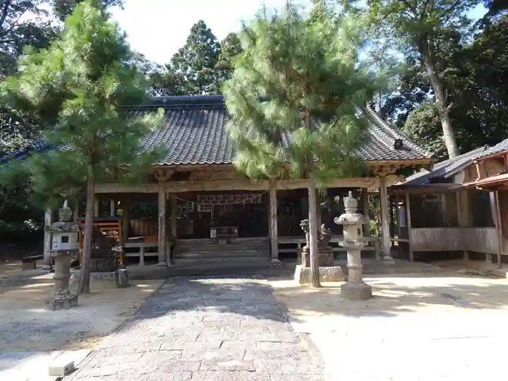 糸島市宇美八幡宮の本殿・本堂