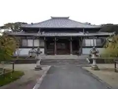 興正寺の本殿