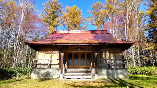 江丹別神社の本殿