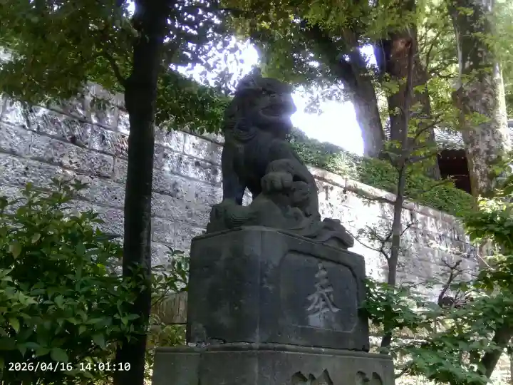 西向天神社の{uncategorized: "未分類", other: "その他", undefined: "問題あり", building: "その他建物", grave: "お墓", sacred_gate: "鳥居", guardian: "狛犬", statue: "像", buddha: "仏像", history: "歴史", nature: "自然", garden: "庭園", animal: "動物", pagoda: "塔", temizu: "手水舎", mountain_gate: "山門・神門", sanctuary: "本殿・本堂", subordinate: "末社・摂社", art: "芸術", scenery: "景色", jizo: "地蔵", ema: "絵馬", goshuin: "御朱印", omikuji: "おみくじ", items: "授与品その他", amulet: "お守り", goshuincho: "御朱印帳", eats: "食事", festival: "お祭り", votive_dance: "神楽", shichigosan: "七五三参", wedding: "結婚式", experience: "体験その他", initially: "初詣", around: "周辺", anti_infection: "感染症対策"}