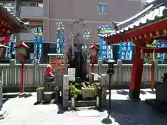 成田山 萬福院の像