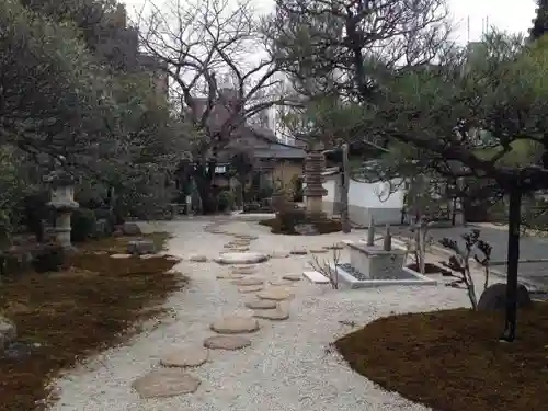 報恩寺の建物その他