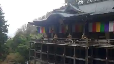 狸谷山不動院の本殿・本堂