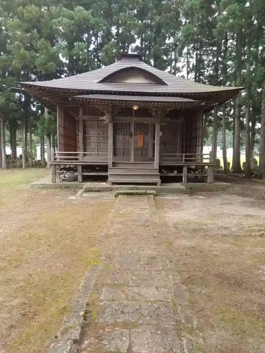 山王山 真言院 広野観音の本殿・本堂