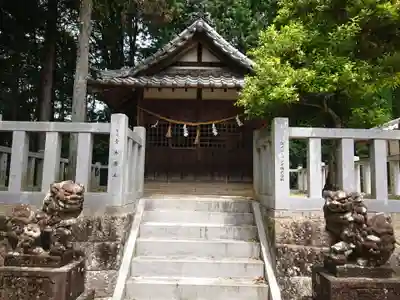 志賀神社の本殿・本堂