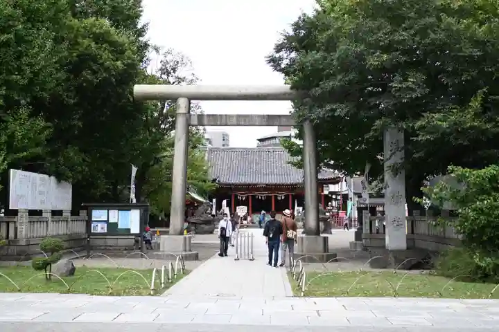 浅草神社の鳥居