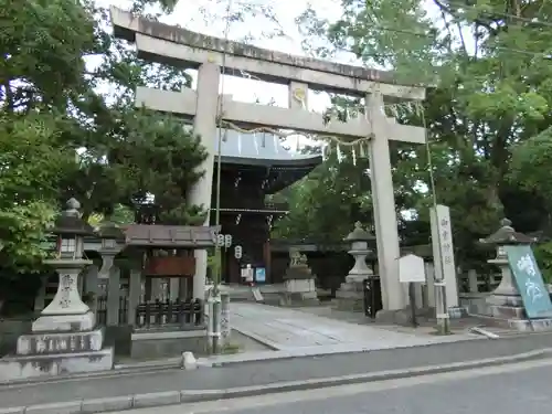 御霊神社（上御霊神社）の鳥居