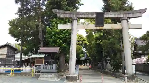 豊川進雄神社の鳥居