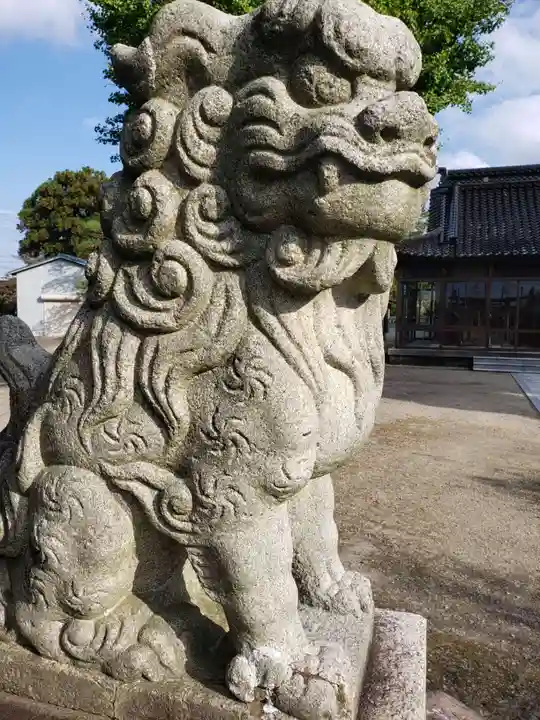 中野神社の狛犬