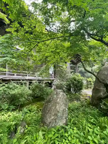 妙法寺の{uncategorized: "未分類", other: "その他", undefined: "問題あり", building: "その他建物", grave: "お墓", sacred_gate: "鳥居", guardian: "狛犬", statue: "像", buddha: "仏像", history: "歴史", nature: "自然", garden: "庭園", animal: "動物", pagoda: "塔", temizu: "手水舎", mountain_gate: "山門・神門", sanctuary: "本殿・本堂", subordinate: "末社・摂社", art: "芸術", scenery: "景色", jizo: "地蔵", ema: "絵馬", goshuin: "御朱印", omikuji: "おみくじ", items: "授与品その他", amulet: "お守り", goshuincho: "御朱印帳", eats: "食事", festival: "お祭り", votive_dance: "神楽", shichigosan: "七五三参", wedding: "結婚式", experience: "体験その他", initially: "初詣", around: "周辺", anti_infection: "感染症対策"}
