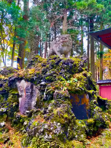 富士山東口本宮 冨士浅間神社の狛犬