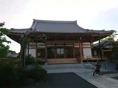 光泉寺の本殿