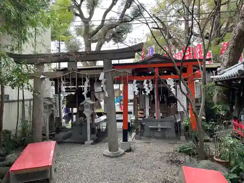 若一神社の末社