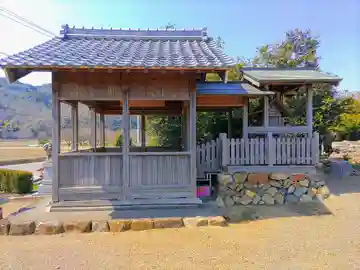 白山社(仲畑)の本殿・本堂