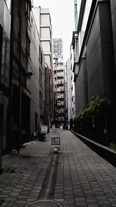 宝童稲荷神社の周辺