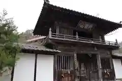 法性寺の山門