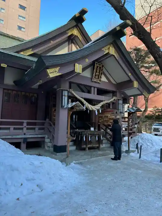 三吉神社の本殿・本堂