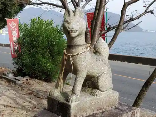 稲荷神社の狛犬