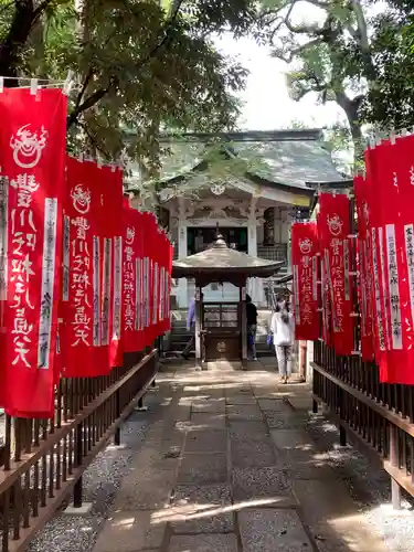 豊川稲荷東京別院の本殿・本堂