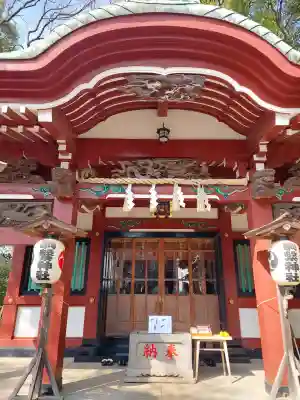 駒繋神社の{uncategorized: "未分類", other: "その他", undefined: "問題あり", building: "その他建物", grave: "お墓", sacred_gate: "鳥居", guardian: "狛犬", statue: "像", buddha: "仏像", history: "歴史", nature: "自然", garden: "庭園", animal: "動物", pagoda: "塔", temizu: "手水舎", mountain_gate: "山門・神門", sanctuary: "本殿・本堂", subordinate: "末社・摂社", art: "芸術", scenery: "景色", jizo: "地蔵", ema: "絵馬", goshuin: "御朱印", omikuji: "おみくじ", items: "授与品その他", amulet: "お守り", goshuincho: "御朱印帳", eats: "食事", festival: "お祭り", votive_dance: "神楽", shichigosan: "七五三参", wedding: "結婚式", experience: "体験その他", initially: "初詣", around: "周辺", anti_infection: "感染症対策"}