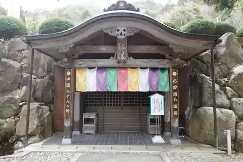 大窪寺の建物その他