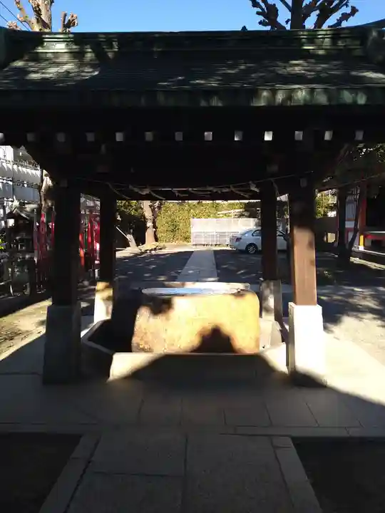 麻布氷川神社の手水舎