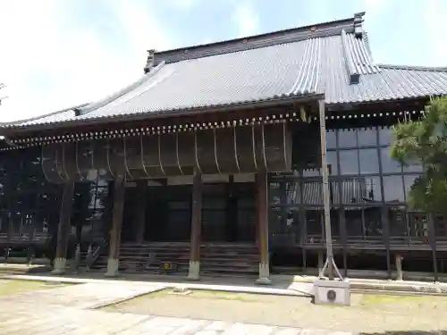 超勝寺（西超勝寺）の{uncategorized: "未分類", other: "その他", undefined: "問題あり", building: "その他建物", grave: "お墓", sacred_gate: "鳥居", guardian: "狛犬", statue: "像", buddha: "仏像", history: "歴史", nature: "自然", garden: "庭園", animal: "動物", pagoda: "塔", temizu: "手水舎", mountain_gate: "山門・神門", sanctuary: "本殿・本堂", subordinate: "末社・摂社", art: "芸術", scenery: "景色", jizo: "地蔵", ema: "絵馬", goshuin: "御朱印", omikuji: "おみくじ", items: "授与品その他", amulet: "お守り", goshuincho: "御朱印帳", eats: "食事", festival: "お祭り", votive_dance: "神楽", shichigosan: "七五三参", wedding: "結婚式", experience: "体験その他", initially: "初詣", around: "周辺", anti_infection: "感染症対策"}
