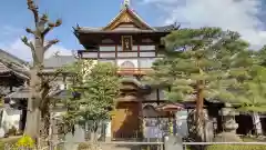 白蓮坊の建物その他