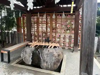 御嶽神社茅萱宮の手水舎