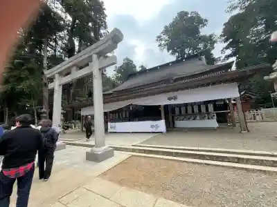 鹿島神宮の{uncategorized: "未分類", other: "その他", undefined: "問題あり", building: "その他建物", grave: "お墓", sacred_gate: "鳥居", guardian: "狛犬", statue: "像", buddha: "仏像", history: "歴史", nature: "自然", garden: "庭園", animal: "動物", pagoda: "塔", temizu: "手水舎", mountain_gate: "山門・神門", sanctuary: "本殿・本堂", subordinate: "末社・摂社", art: "芸術", scenery: "景色", jizo: "地蔵", ema: "絵馬", goshuin: "御朱印", omikuji: "おみくじ", items: "授与品その他", amulet: "お守り", goshuincho: "御朱印帳", eats: "食事", festival: "お祭り", votive_dance: "神楽", shichigosan: "七五三参", wedding: "結婚式", experience: "体験その他", initially: "初詣", around: "周辺", anti_infection: "感染症対策"}