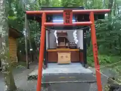 新屋山神社(山梨県)