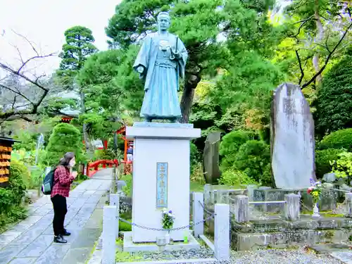 高幡不動尊　金剛寺の像