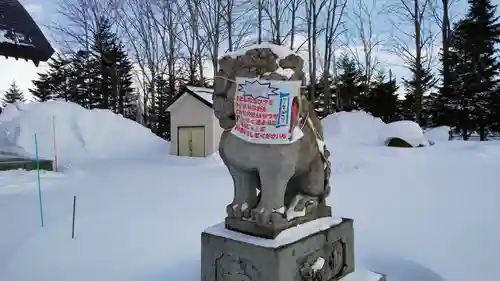 風連神社の狛犬