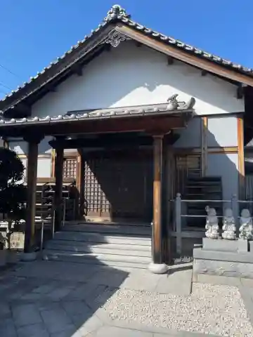 観音寺の本殿・本堂