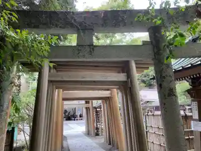銭洗弁財天宇賀福神社(神奈川県)
