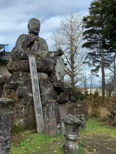 幸徳院笹野寺の仏像