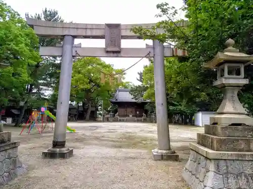 白山社（久沓白山社）の鳥居